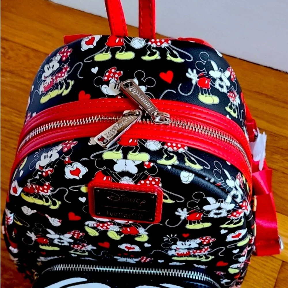 Loungefly Mickey and Minnie Mouse Love Mini Backpack NWT